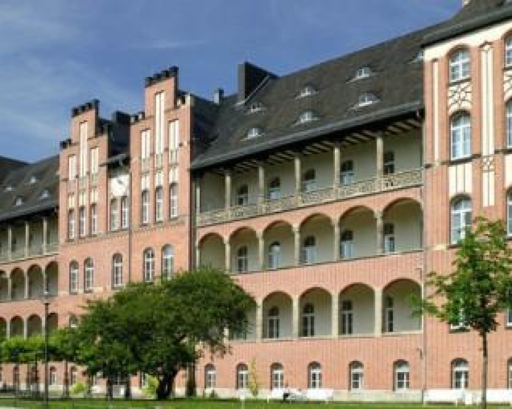 Charité?–?Universit?tsmedizin Berlin