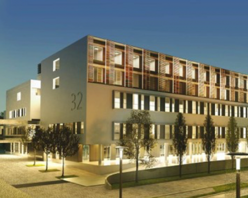 德累斯頓工業(yè)大學(xué)附屬醫(yī)院